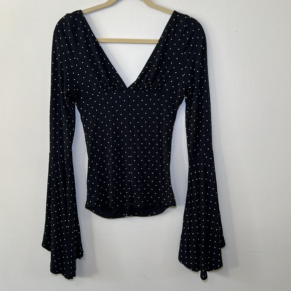 We The Free What a Babe Navy and White polka dot Bell Sleeve Blouse - Picture 4 of 9